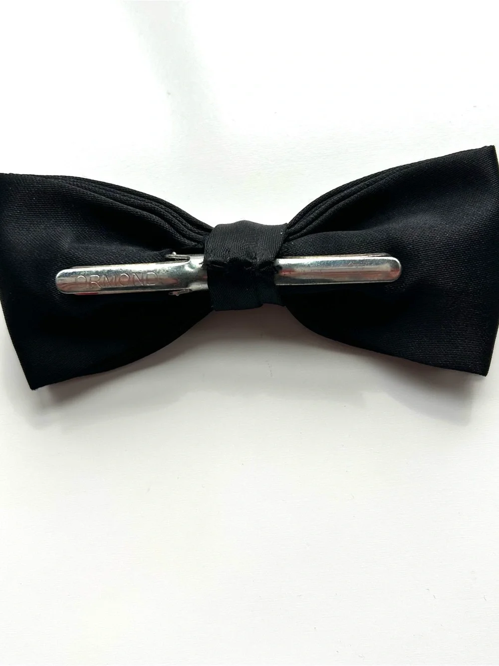 ORMOND Classic Black Men's Pre-Tied Bow Tie